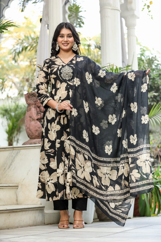 Anarkali Pant Duppata Detaling with Handwork