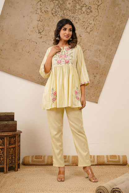 Blossom Co-ord Set white and yellow